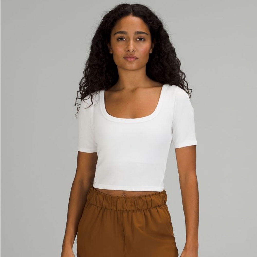 Women’s Lululemon White Ribbed Balletcore Crop Short Sleeve Shirt - 8